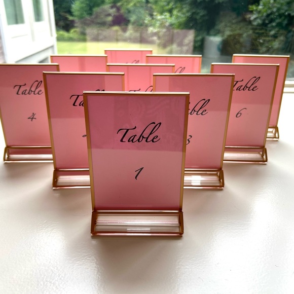 Gold Party Supplies - Table Number Stands, Geometric Bread Baskets - Picture 2 of 11